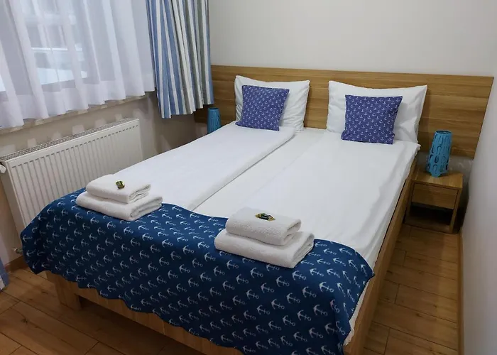 Kapitanskie Aparthotel 3*